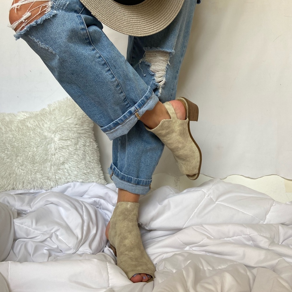 Lucky Brand felt shoes